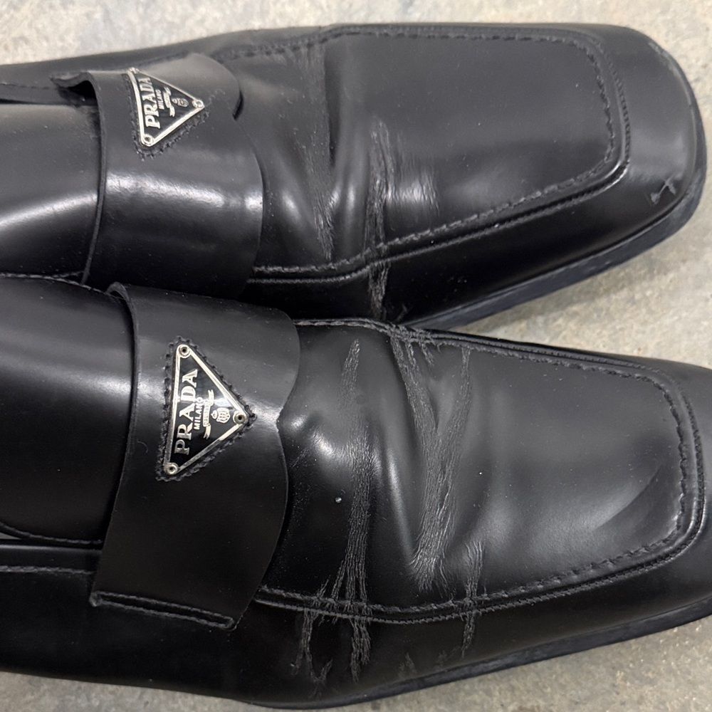 Prada Men's Classic Black Leather Loafers - Picture 7 of 7